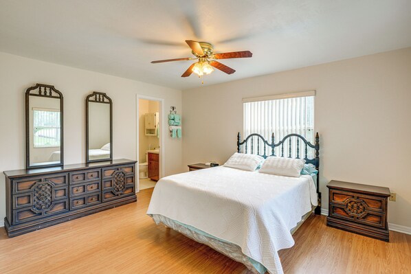 House (3 Bedrooms) | Interior - Welcoming Bartow Home Near Family Attractions! (Bartow)