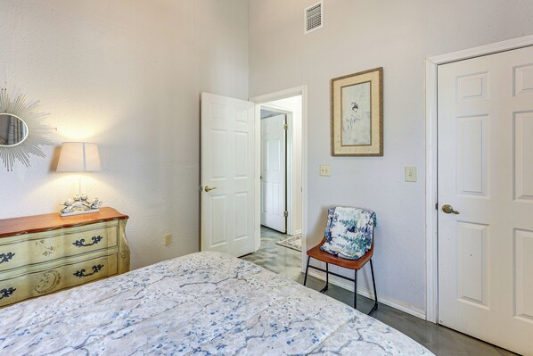 House (3 Bedrooms) | Interior - Dog-friendly San Antonio Home ~ 7 Mi to Downtown! (San Antonio)