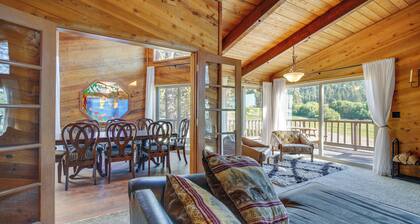 Hot Tub & Game Room: Spacious Big Bear Lake Cabin