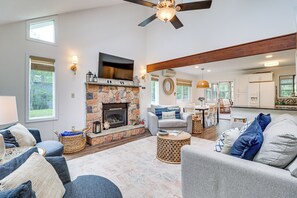 House (Multiple Bedrooms) | Front of property - Walk to Towamensing Trails Beach: Home w/ Hot Tub! (Albrightsville)