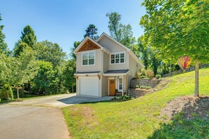 Exterior - Candler Home w/ Porch & Backyard: Near Asheville! (Candler)