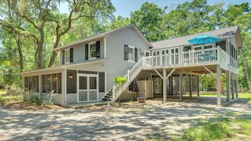 House (3 Bedrooms) | Front of property