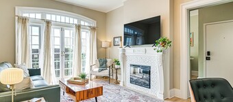 Albany Vacation Rental w/ State Capitol Views!