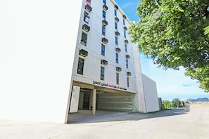 Front of property - Spot On Hostel ,Taguig Manila Formerly MYTOWN HongKong (Taguig)