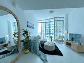 Front of property - Amazing Roof Top Pool in Nice 1 BHK Flat (Dubai)