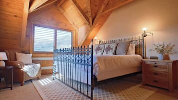 3 bedrooms, iron/ironing board, travel crib, WiFi