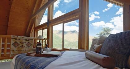 Hillside Cabin - Mt Views - Patio Decks - Hot Tub