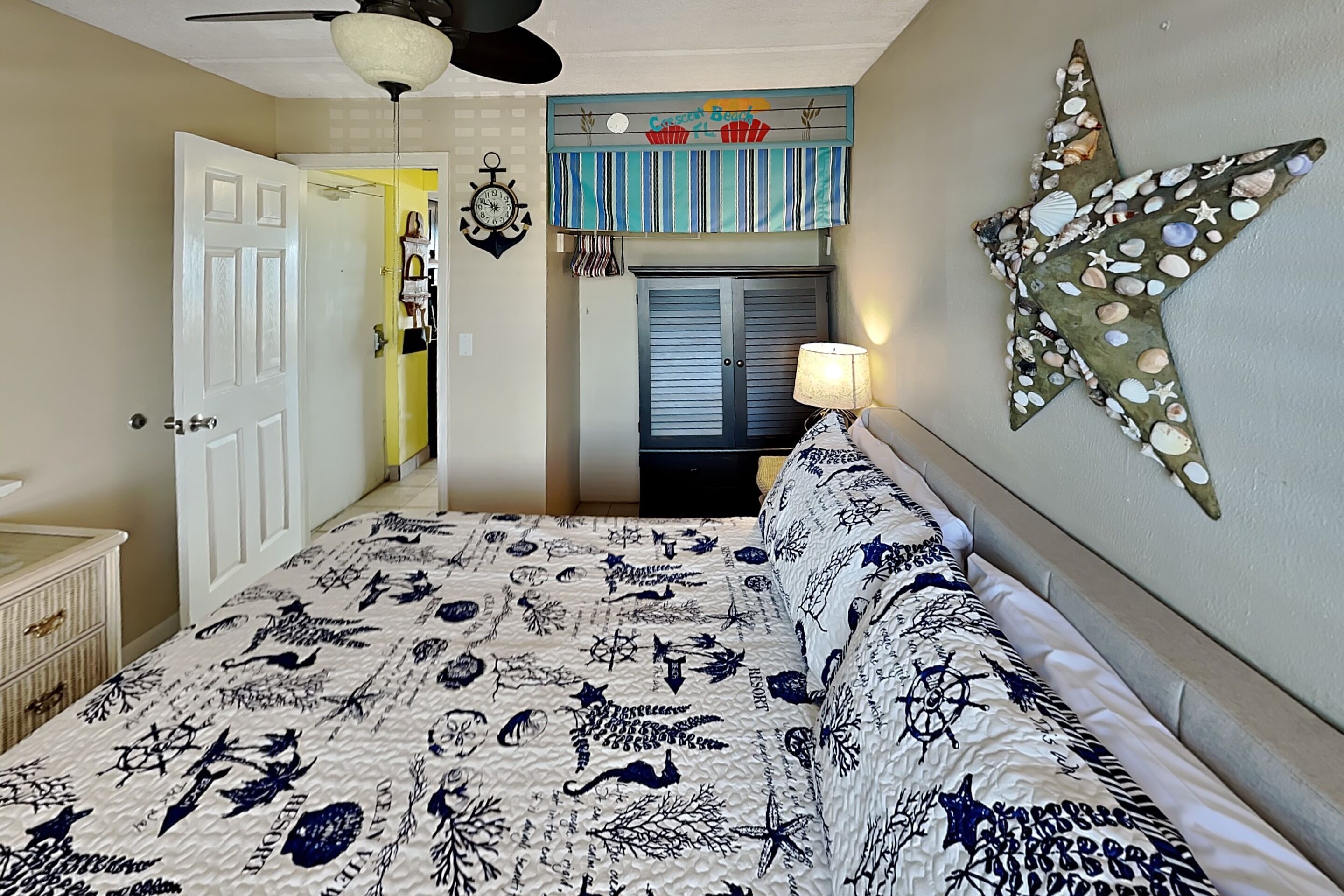 Beacher's Lodge 307 | Beachfront Views & Easy Access To Pool! - Crescent Beach, FL