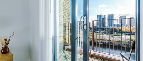 Appartement, 2 chambres, balcon, vue fleuve | Balcon