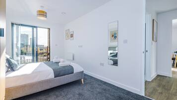 Apartment, 2 Bedrooms, Balcony, River View | 2 bedrooms, premium bedding, laptop workspace, blackout curtains