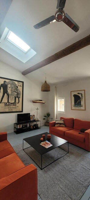 Living area - Magnifique Loft sur le Port et à 5mn des Plages (La Ciotat)
