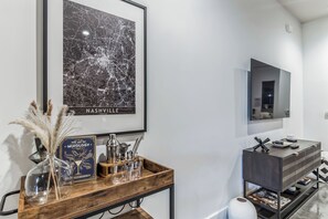 Apartment, 1 King-Bett und Schlafsofa, Küche, Stadtblick (Music Row Retreat) | Eigene Küche