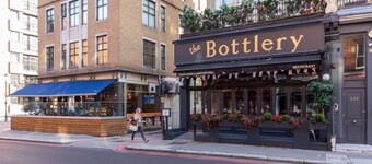 Eardley Crescent III by Onefinestay