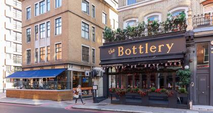 Eardley Crescent III by Onefinestay