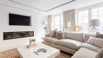 Apartamento (3 Bedrooms) | Área de estar