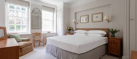 Apartment (2 Bedrooms) | 2 bedrooms, iron/ironing board, bed sheets