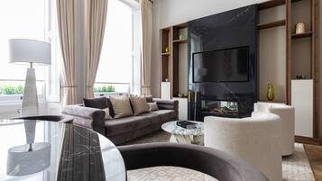 Apartment (1 Bedroom) | Living area