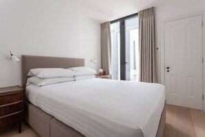 Apartment (2 Bedrooms) | 2 bedrooms, bed sheets - Kildare Gardens by Onefinestay (London)