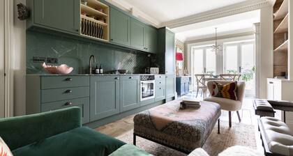 Ladbroke Gardens VII by Onefinestay