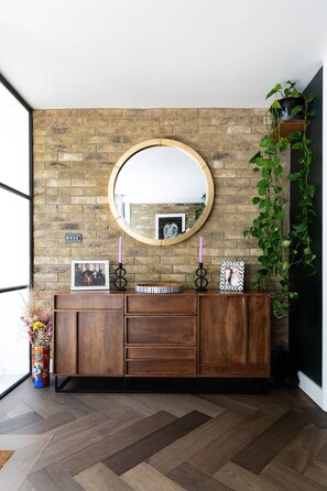 Interior - Maida Avenue II by Onefinestay (London)