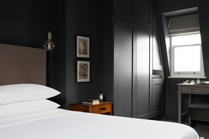 公寓 (5 Bedrooms) | 5 間臥室、床單