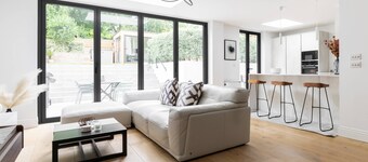Priory Road III by Onefinestay