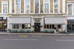 Exterior - Southwell Gardens II by Onefinestay (London)