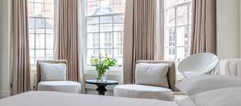 Sloane Court East VI by Onefinestay