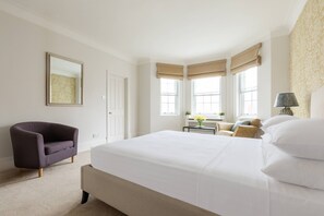 Apartment (1 Bedroom) | 1 bedroom, iron/ironing board, bed sheets - Sloane Avenue IV by Onefinestay (London)