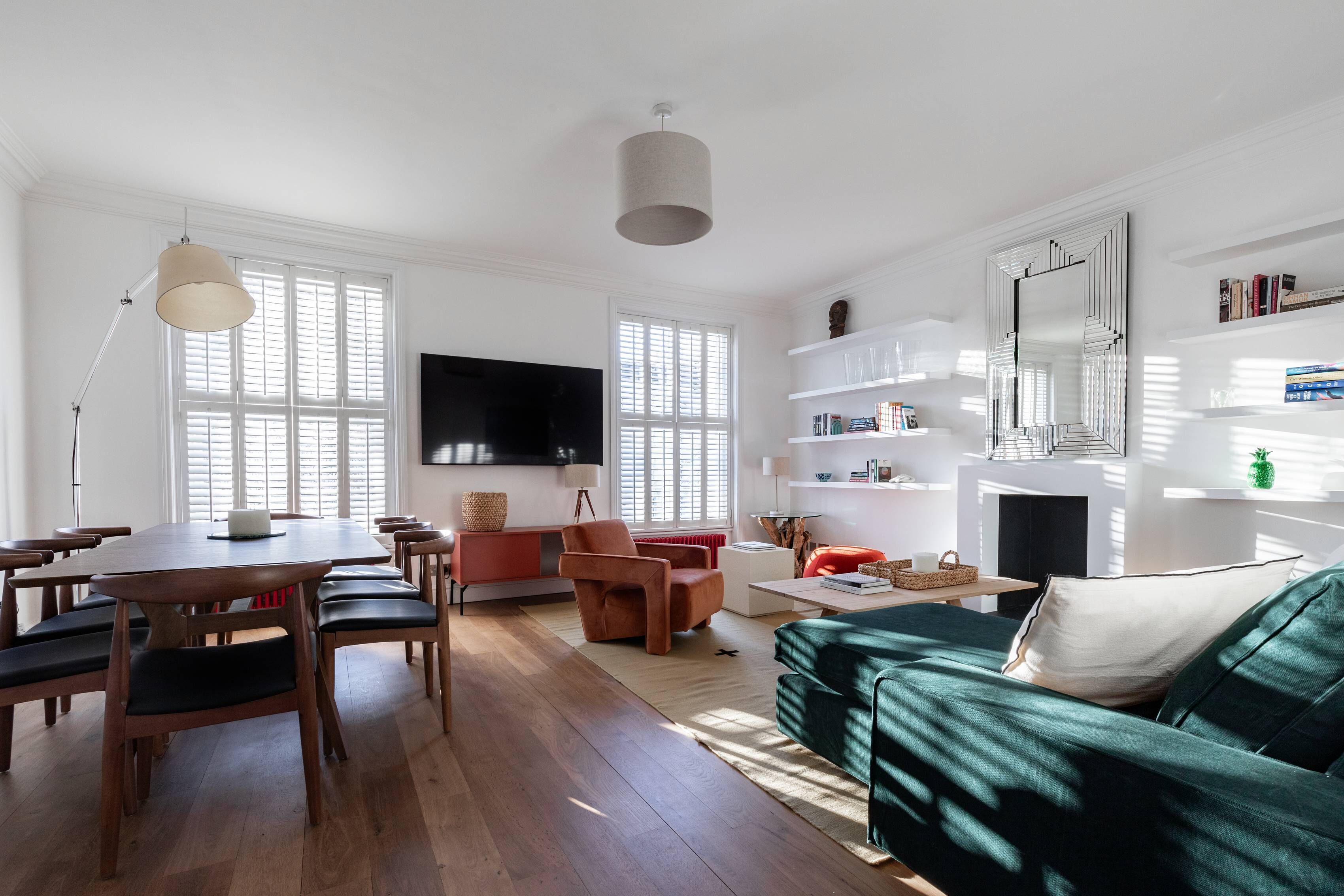 Apartment (2 Bedrooms) | Living area