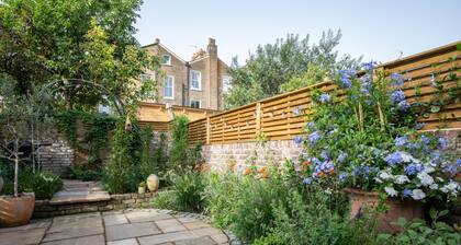Willes Road II by Onefinestay