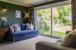 تلفزيون ذكي، كُتُب