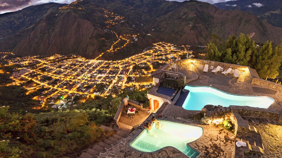 Luna Volcán, Adventure SPA - formerly Luna Runtún