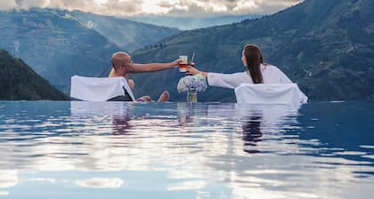 Luna Volcán, Adventure SPA - formerly Luna Runtún