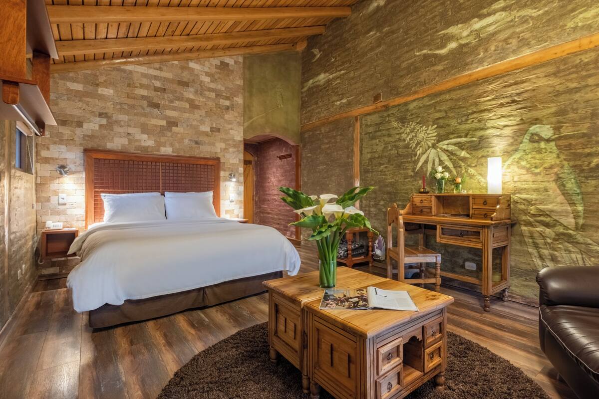 Premium bedding, down duvets, pillow-top beds, in-room safe