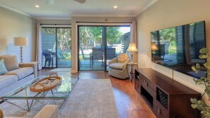 Smart TV, offices - Villa w/ Golf Views! Pool, Near Beach Hilton Head (Hilton Head Island)