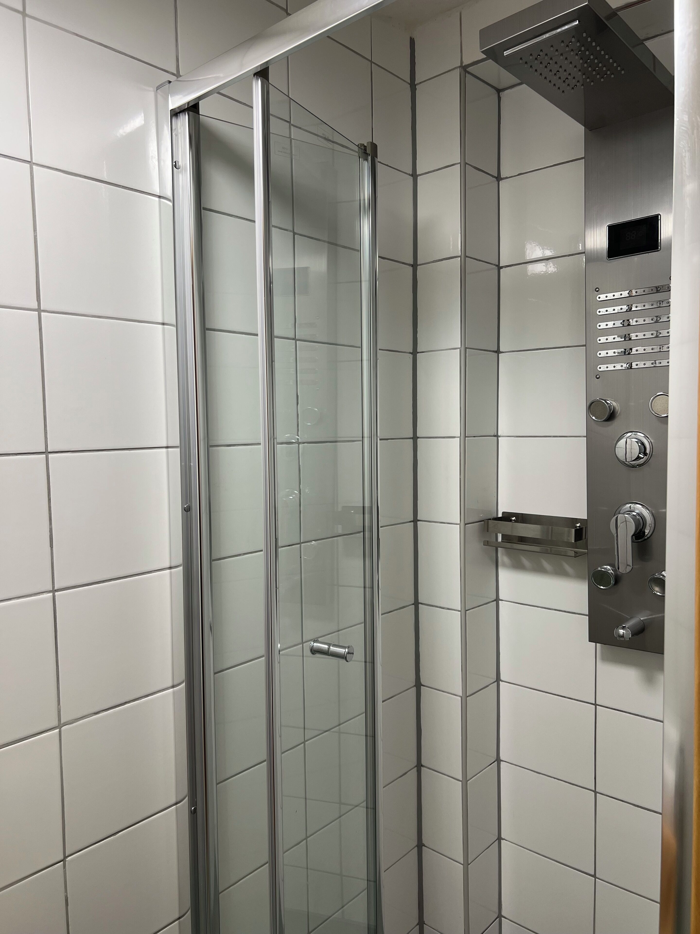 Douche de la salle de bain