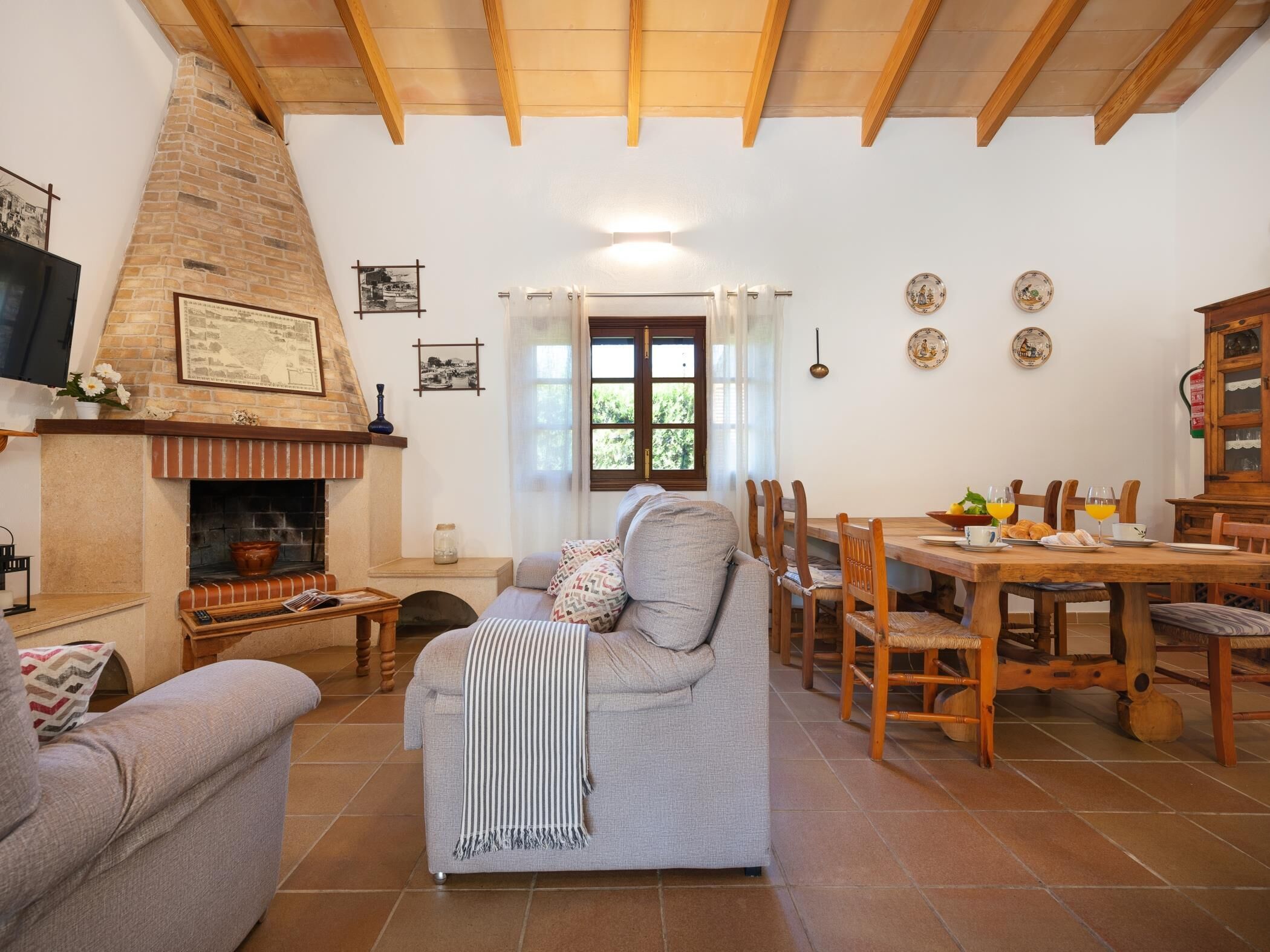 Casa Cati: Encantadora Finca Con Piscina Privada En Son Servera - Mallorca