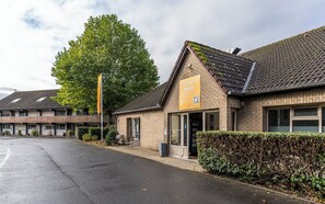 Front of property - Sleep & Go Brugge (Bruges)