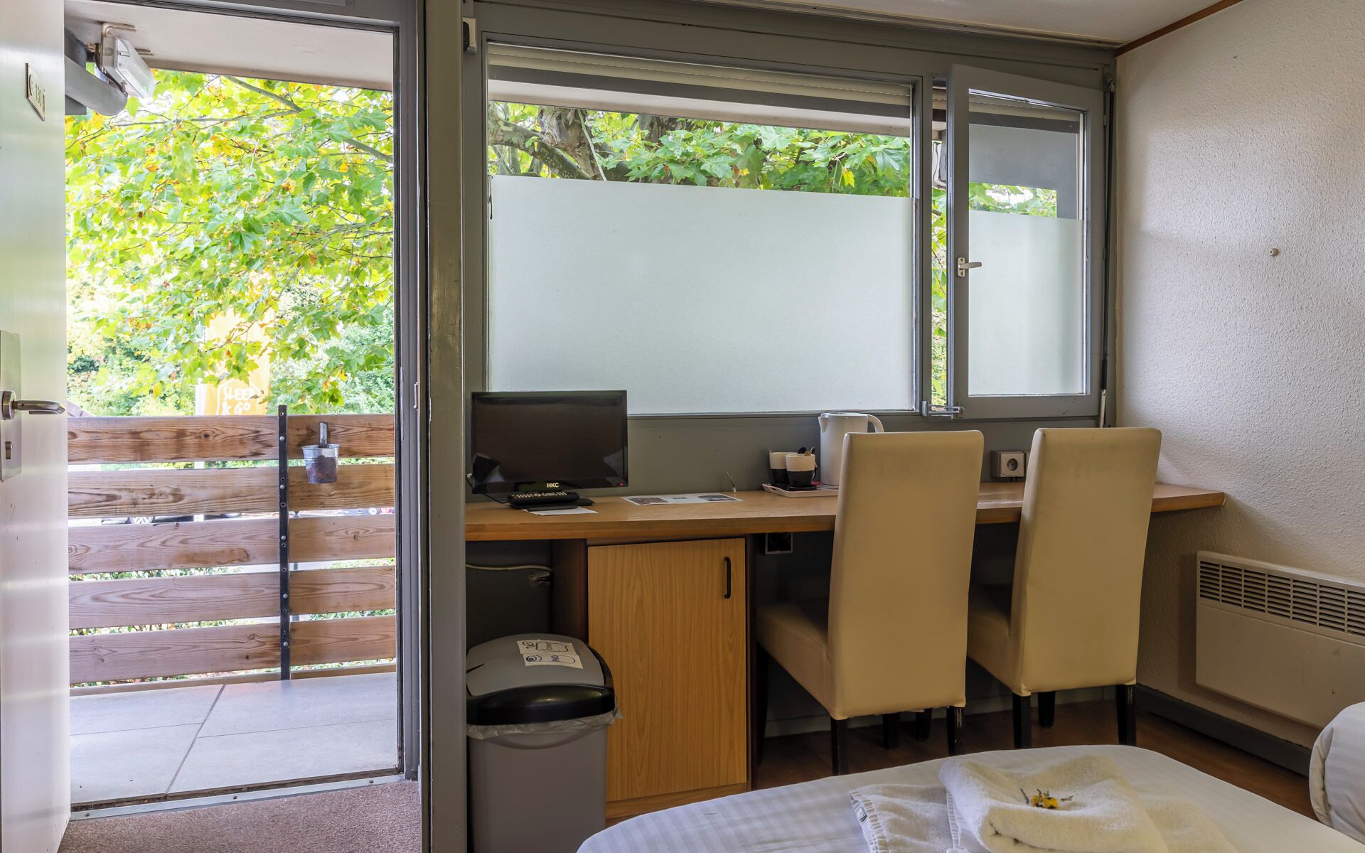 Standard Twin Room, 2 Single Beds | Cots/infant beds, free wired Internet, bed sheets