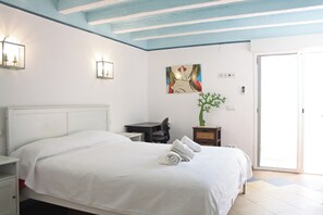 4 Schlafzimmer, Bügeleisen/Bügelbrett, WLAN, Bettwäsche