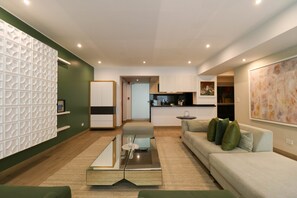 Apartment | 1 bedroom, desk, Internet