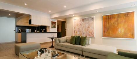 Apartment | 1 bedroom, desk, Internet