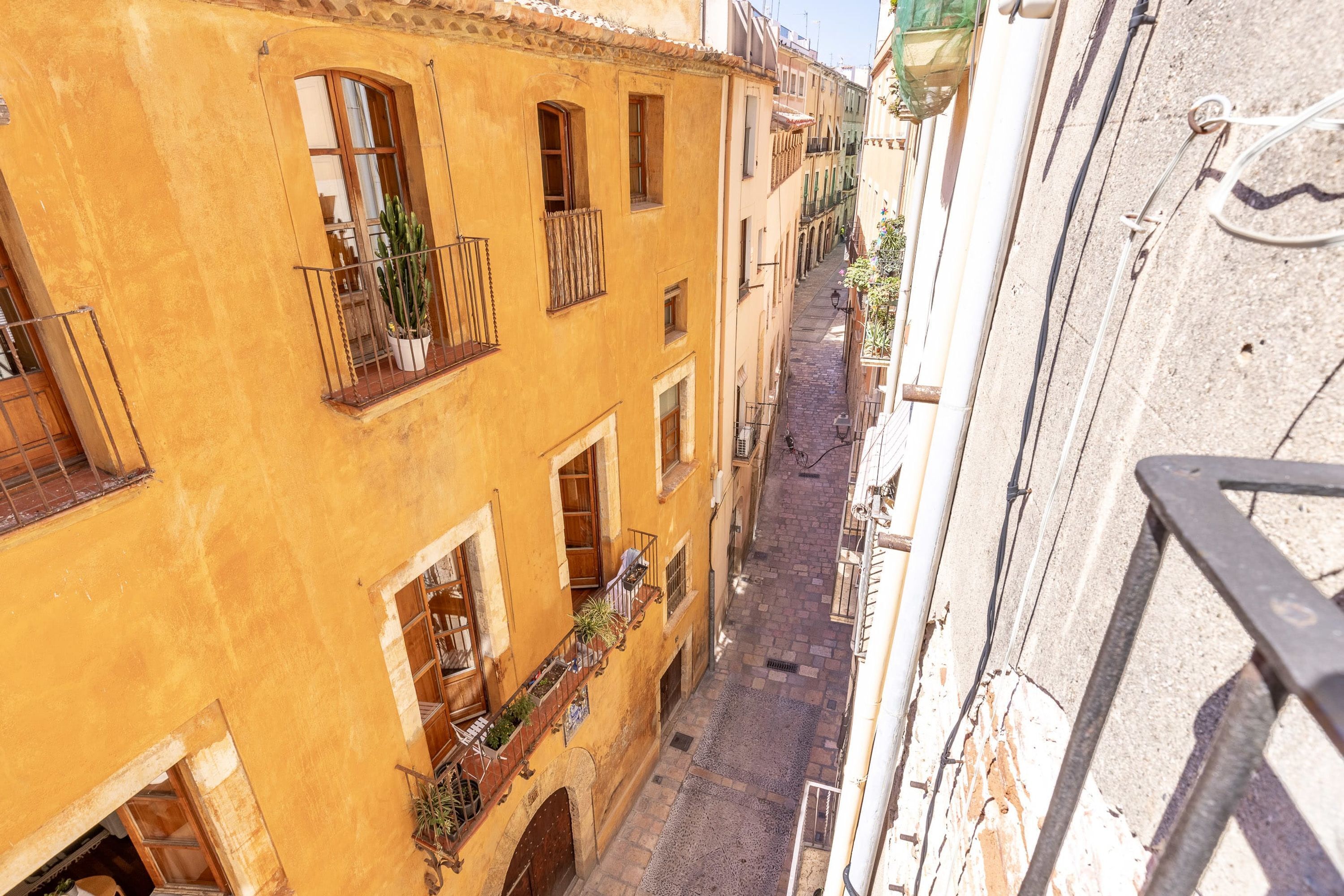 Apartamento | 2 dormitorios, escritorio, tabla de planchar con plancha y Internet