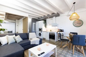 Apartment | 2 Schlafzimmer, Schreibtisch, Bügeleisen/Bügelbrett, Internetzugang