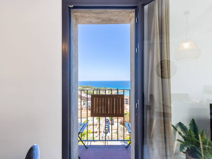 2 chambres, bureau, fer et planche à repasser, Internet