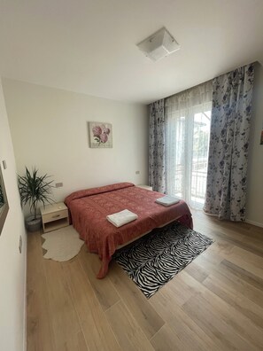 2 bedrooms, iron/ironing board, WiFi, bed sheets - Appartamento Miramare (Rimini)