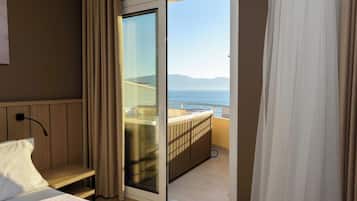 Suite, Hot Tub | View from room