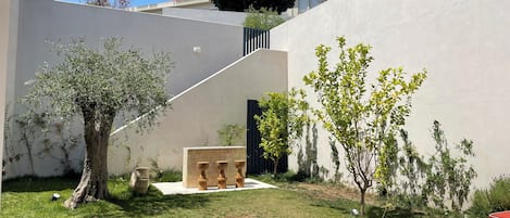 Enceinte de lâhĂ©bergement