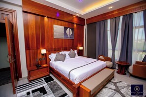 Deluxe Double Room | Individually decorated, desk, laptop workspace, free WiFi